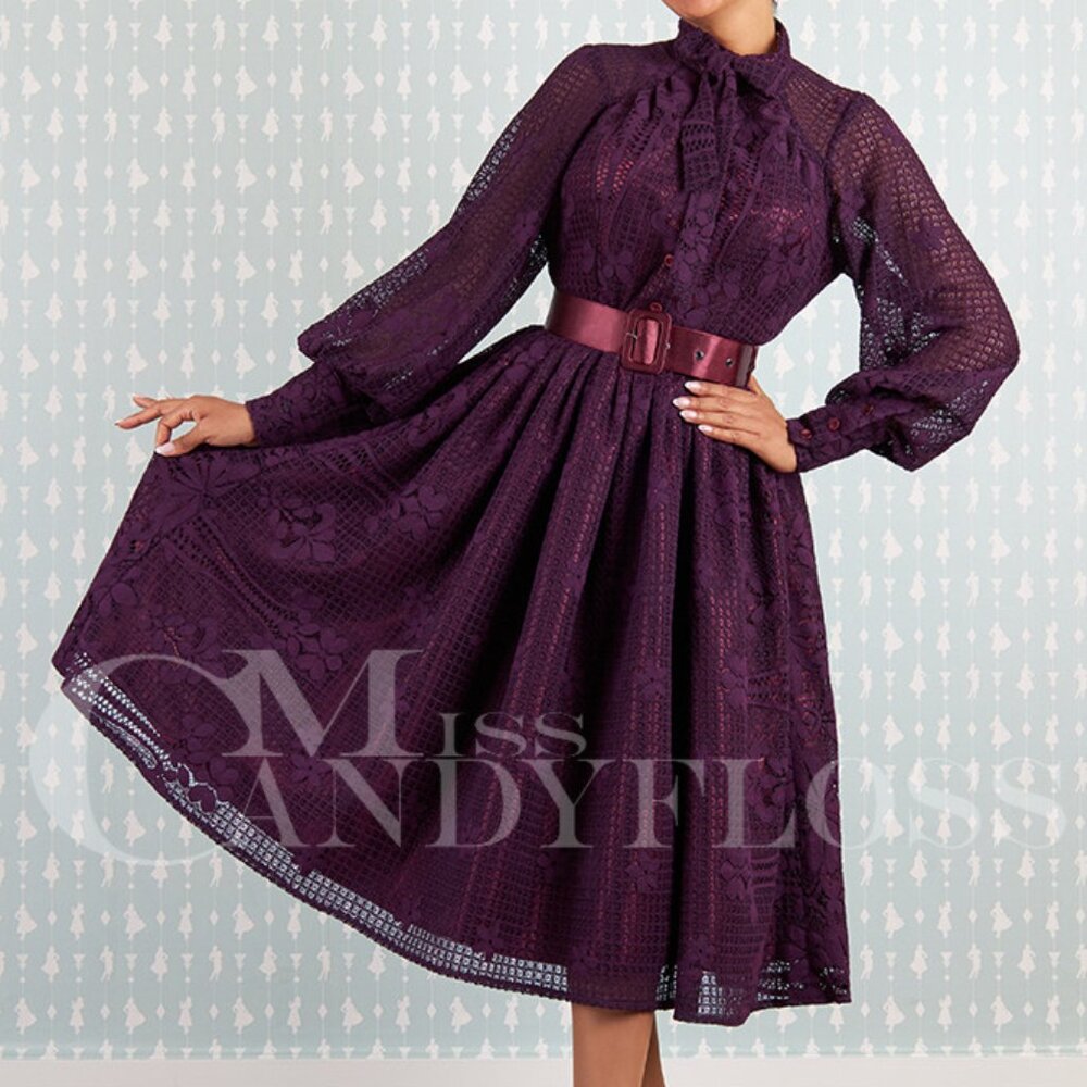 Miss Candyfloss Janalie-Lavania, size medium, NWT